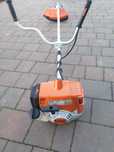 Kosiarka  Podkaszarka spalinowa STIHL Fs 250 , Kosa jest kompletna  .