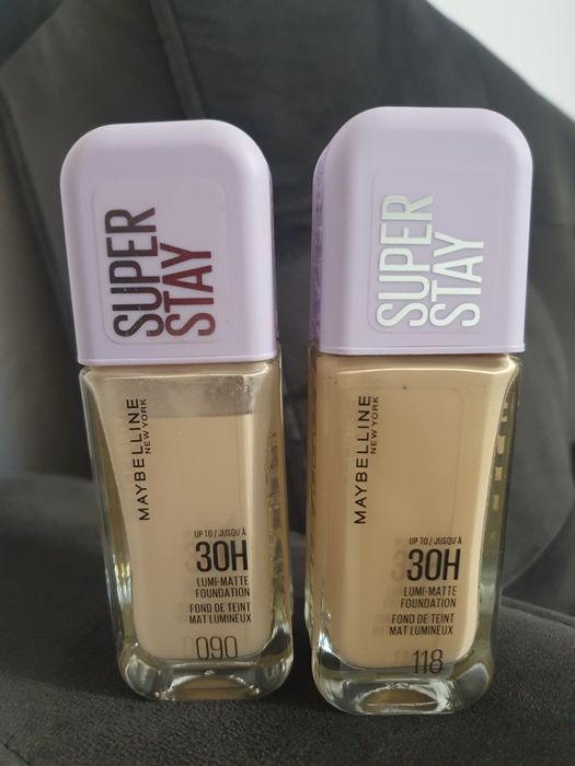 Dwa podkłady maybelline super stay 090 118