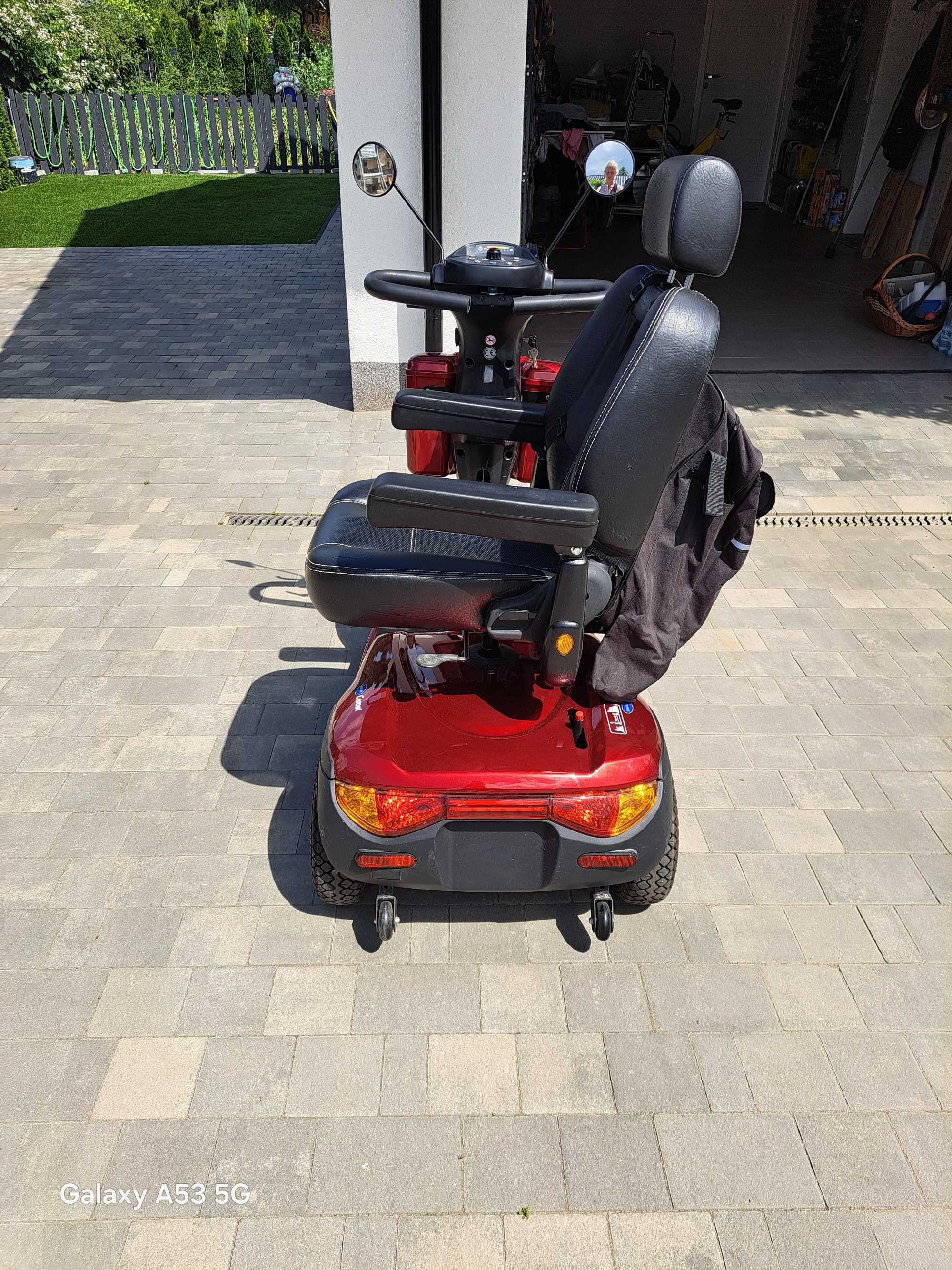 Invacare Comet- skuter dla seniora