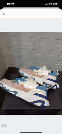 KARL LAGERFELD Sneakersy KL62420 Lt Pink/Blue Lthr (38)