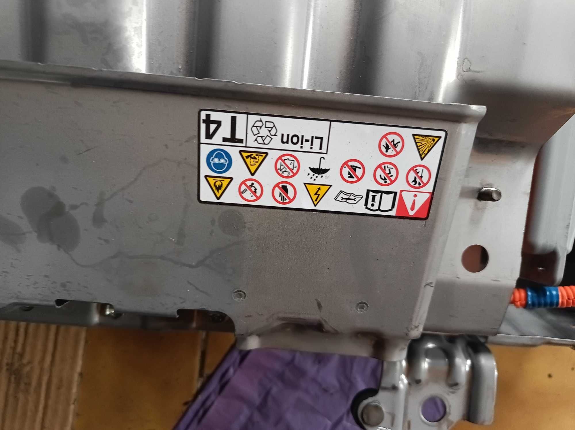 Toyota Corolla E21 Ch-r bateria lift 1.8h gwarancja