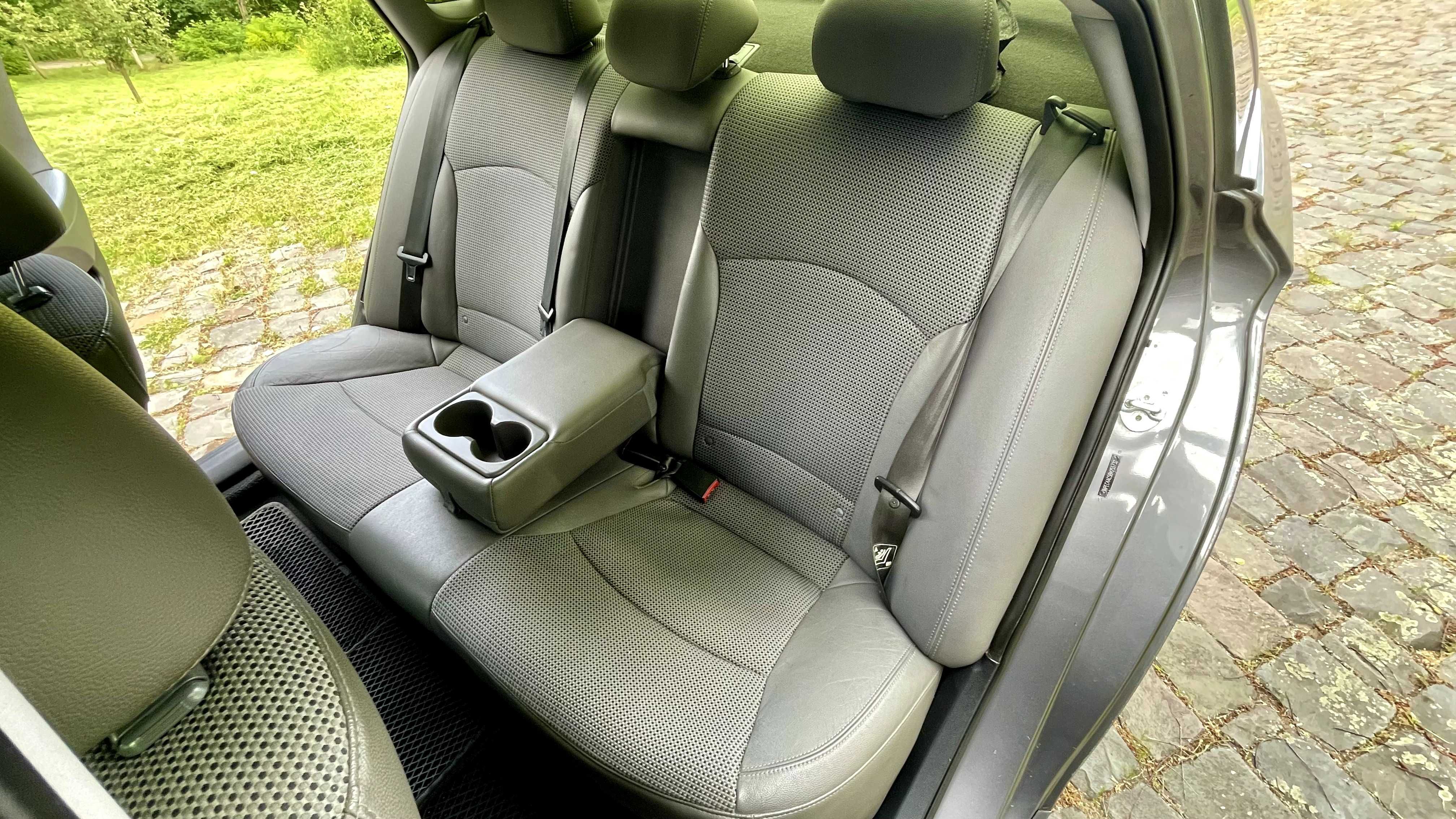 Hyundai Sonata 2011