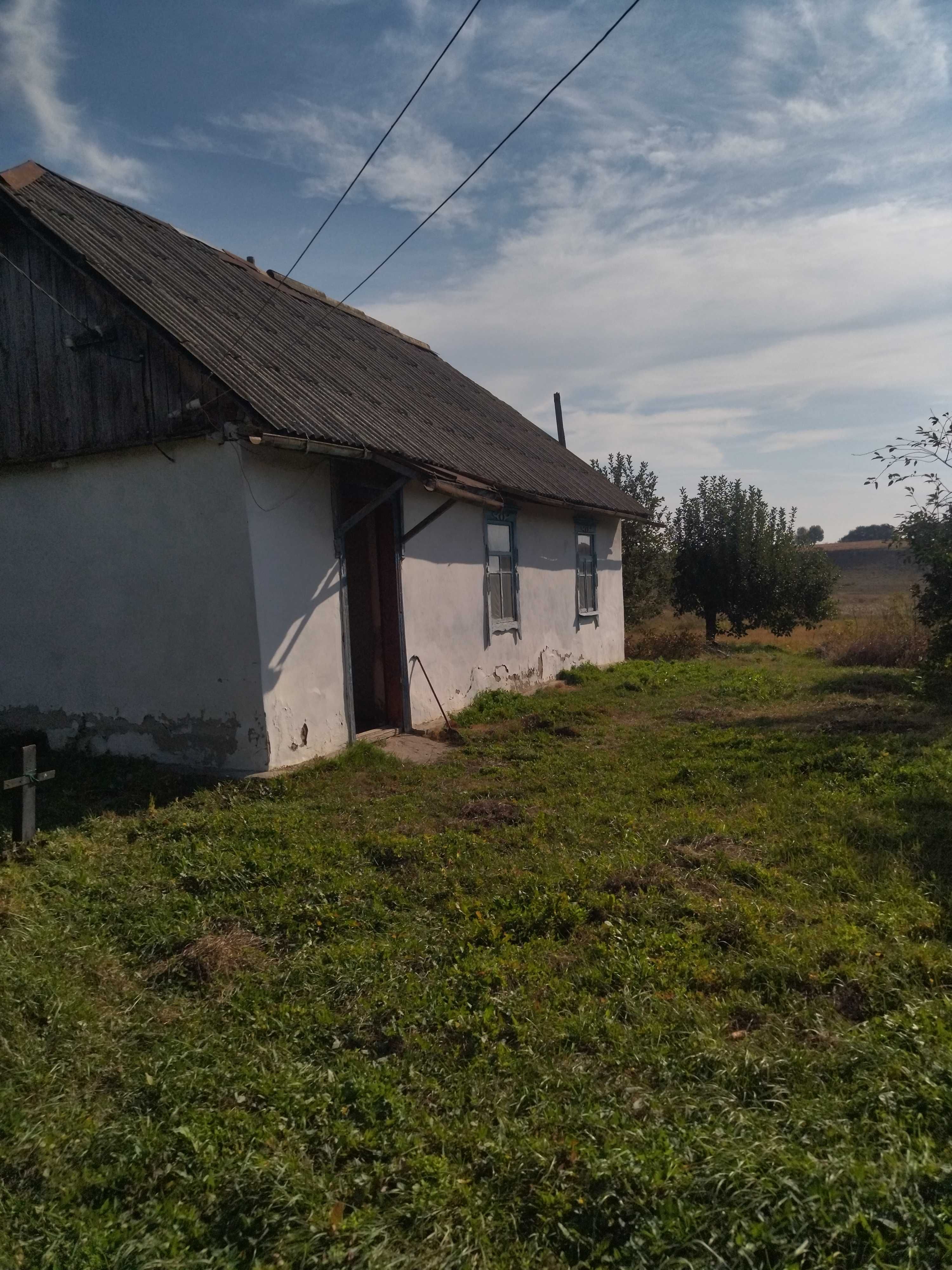 Продам будинок в селі Червоне
