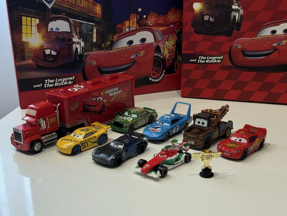 Машинки Тачки Cars подарунок хлопчику молния макквин маквін