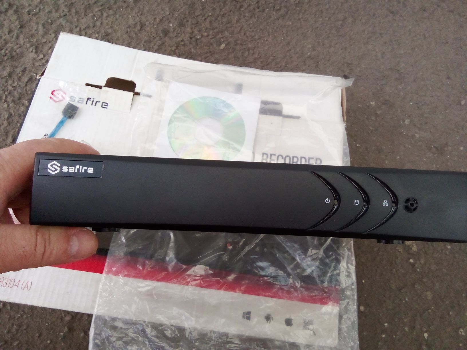 Видеорегистратор Safire HTVR3104