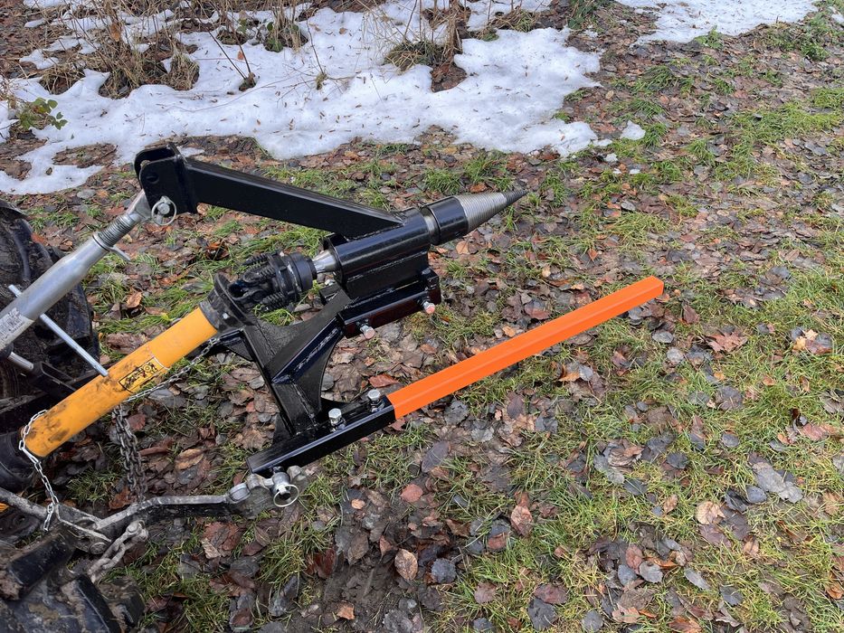 Łuparka do drewna rębak świdrowa do metrów 2 w 1 na wom fi 170