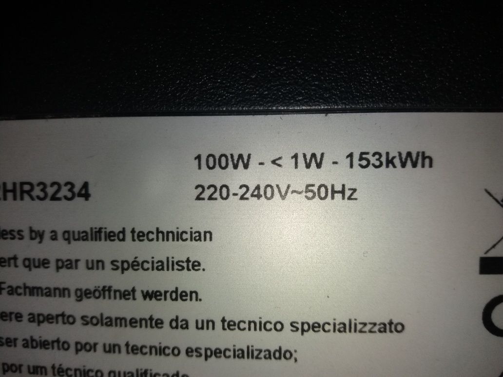 TV Thomson 32HR3234 elektronika działa.