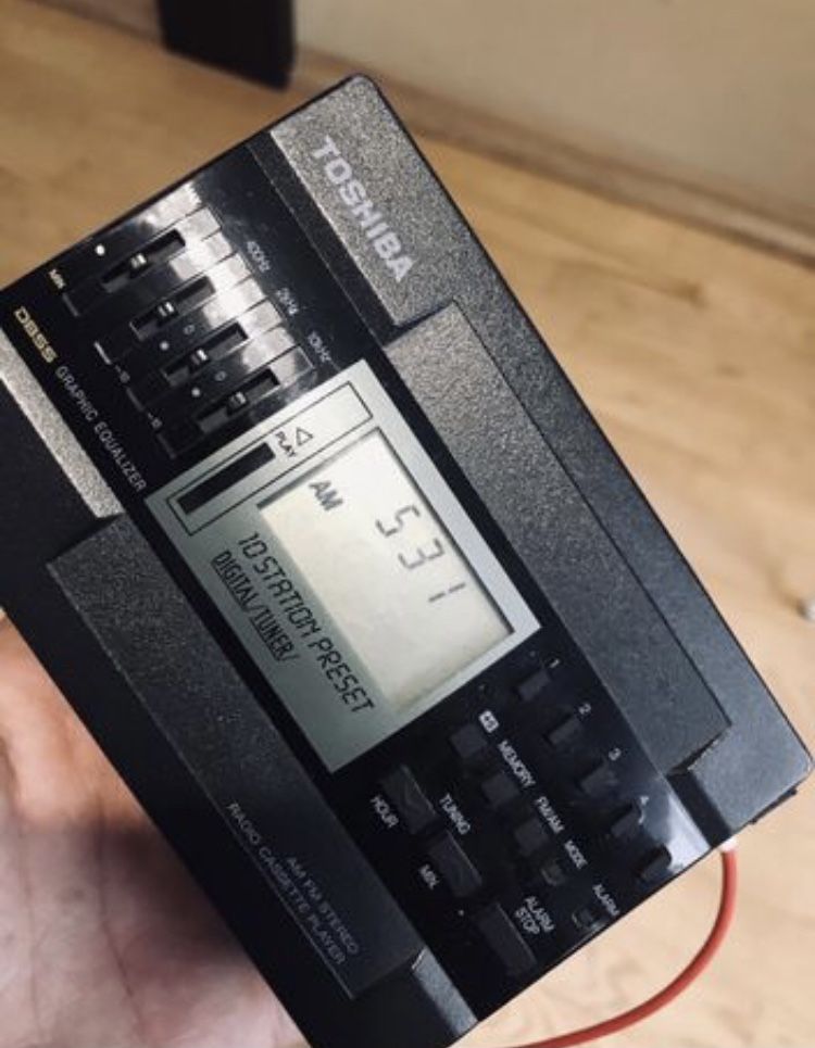 Vintage toshiba kt-4529 stereo radio cassette player