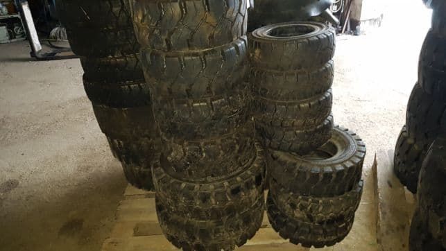 Opona SE 28x12,5 15 9.75 TS, 28x12 1/2 15 , 355/65-15 , 300 r15 6szt
