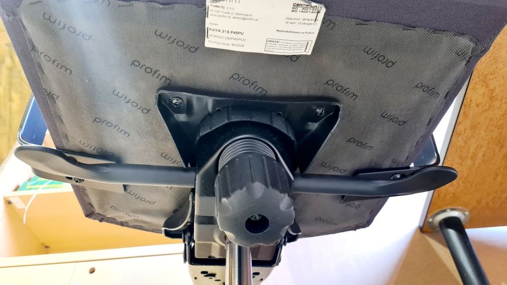 Krzesło obrotowe Profim Raya 21S P45PU