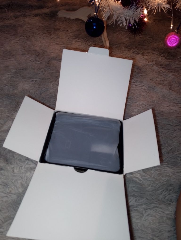 Ładowarka 3w1 typu c. Telefon, zegarek, słuchawki.