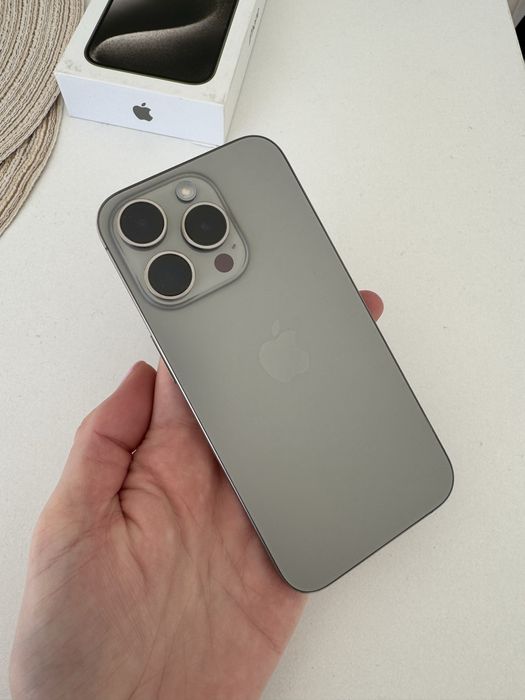 Iphone 15 pro 128 gb natural titanium