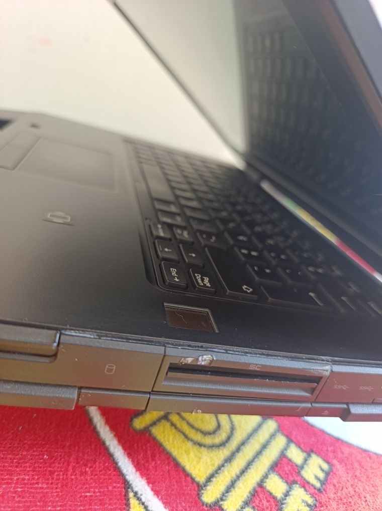 Dell Latitude 14 Rugged 5414 (i5-6300U - 16GB RAM - 256GB SSD)