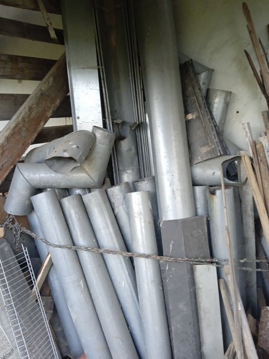 Водостічні труби і жолуба