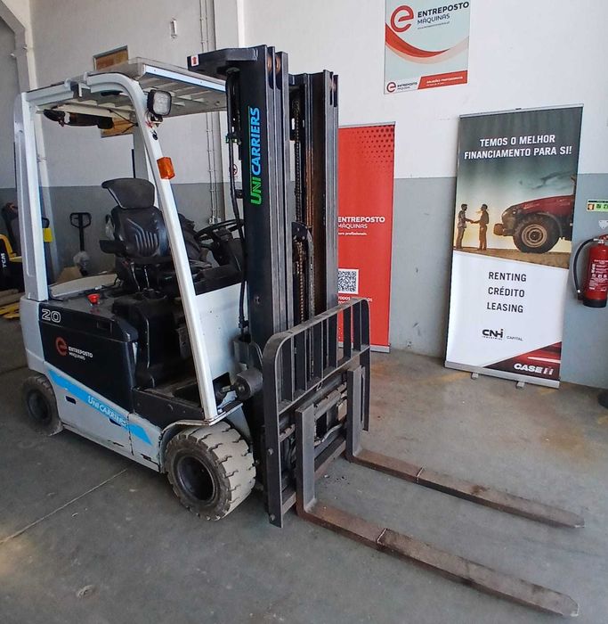 2017 Unicarriers TX4-20 empilhador elétrico Triplex 4.8m