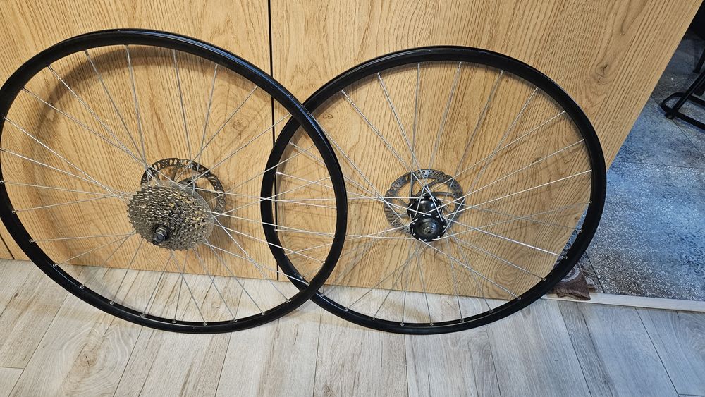 Komplet kół  rowerowych  28 , 29 cali