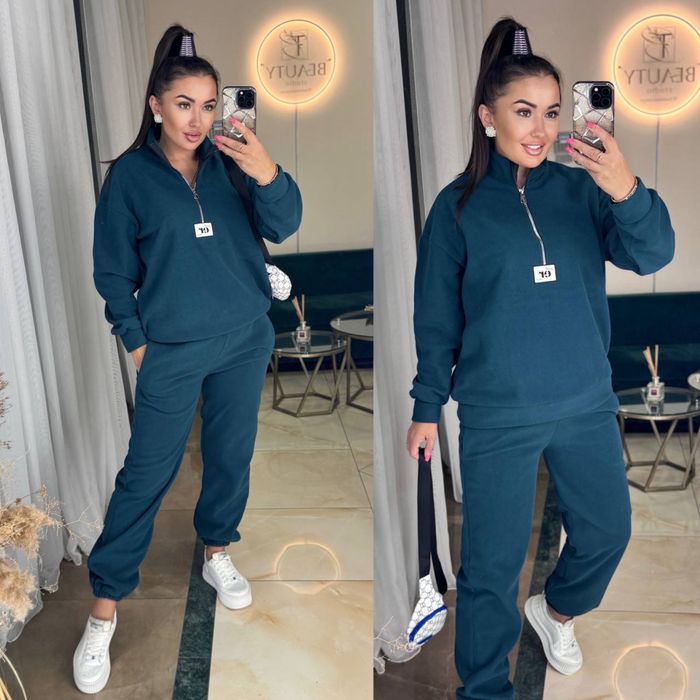 Жіночий костюм !