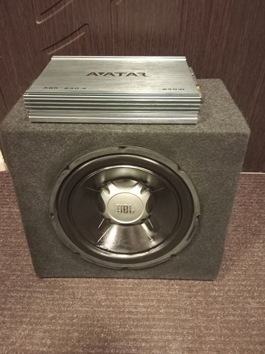 Продам Сабвуфер в авто