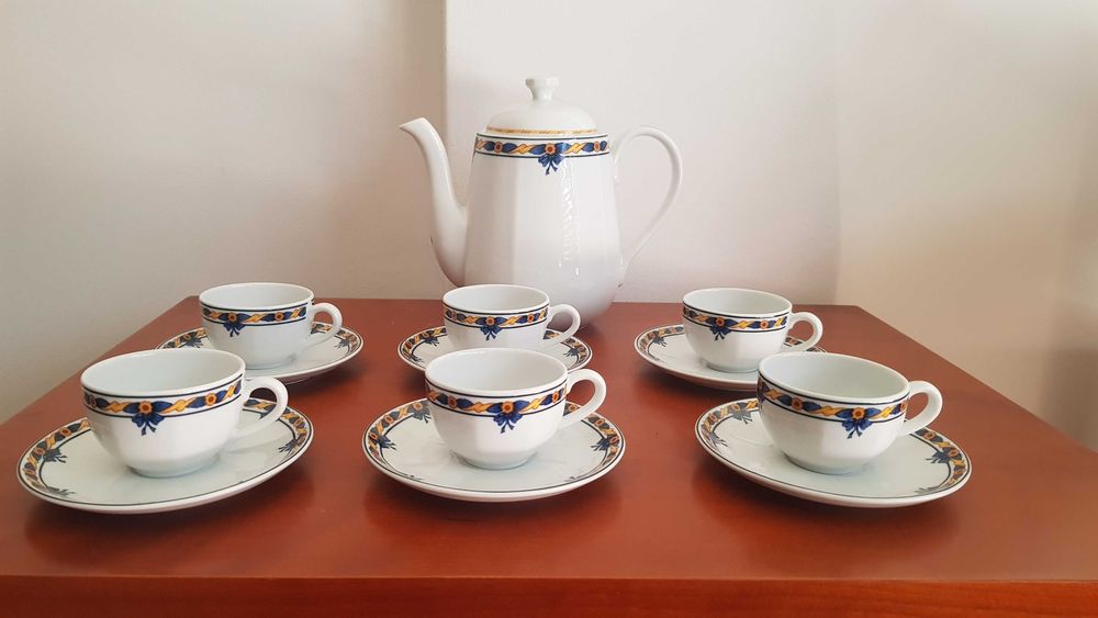 Serviço de Café Vista Alegre Colecção Sonata