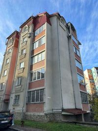Квартира по вулиці Миколайчука