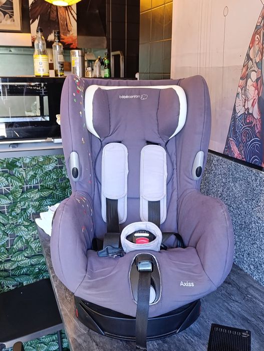 Cadeiras bebê auto e assento