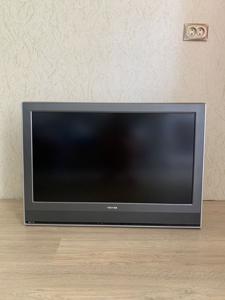 Телевізор Toshiba 32wl66p 32 дюйми