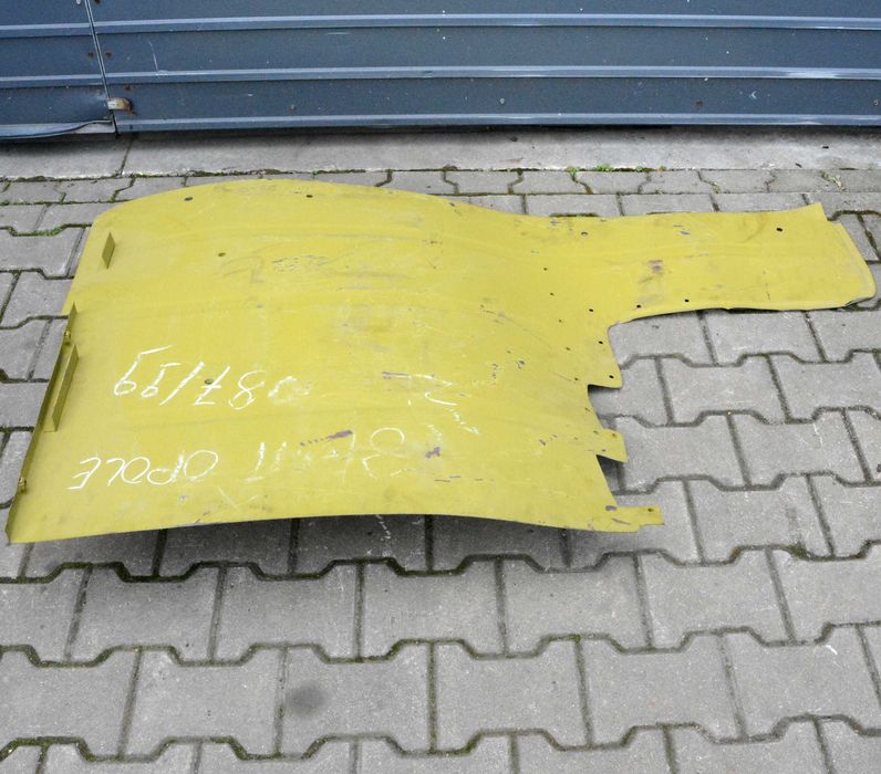 Błotnik kabiny lewy prawy Jelcz