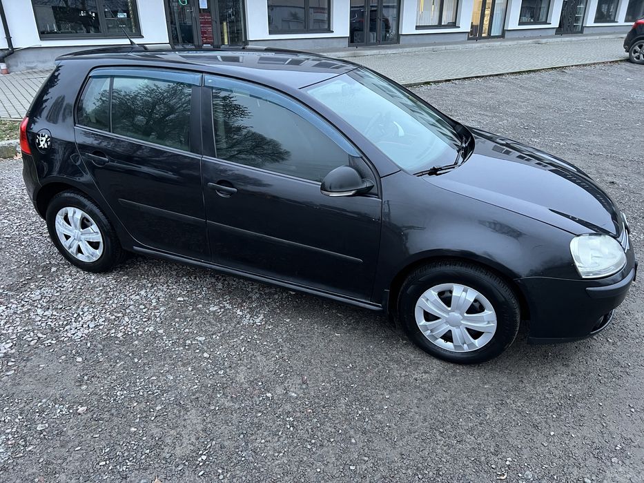 VW Golf V 1.6 MPI газ/бензин