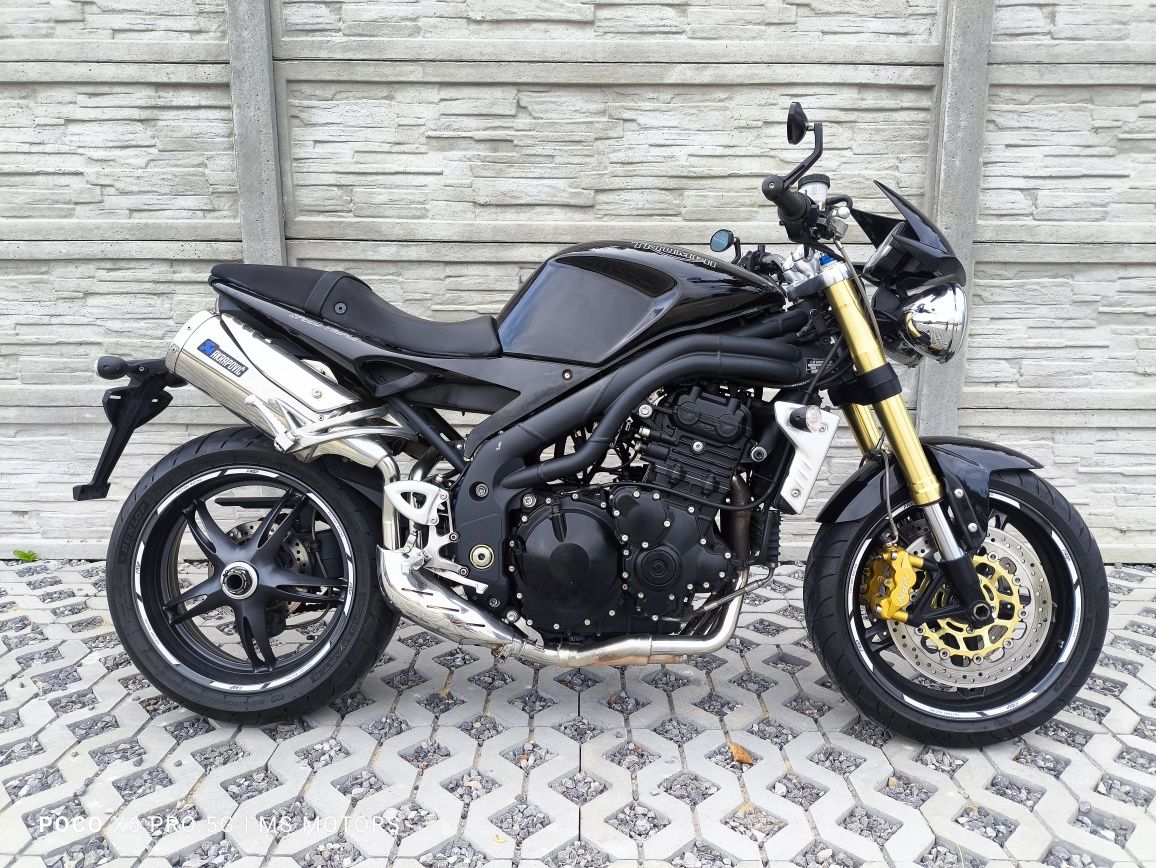 Triumph Speed triple 1050 cm3 2008 rok świetny stan