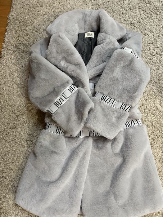 Futerko Bizuu jasny szary