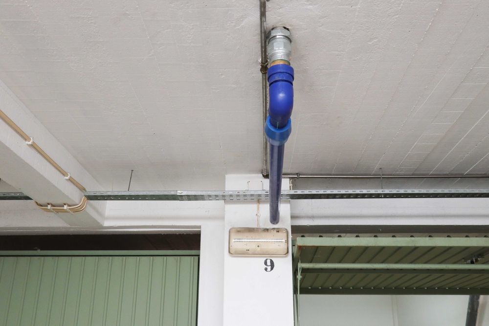Garagem com anexo em Setúbal
