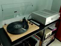 Gramofon Lenco LBT-188