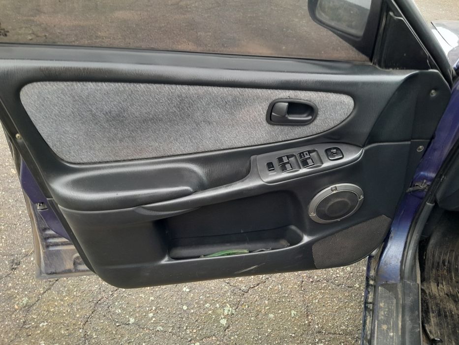 Продам Mazda 626