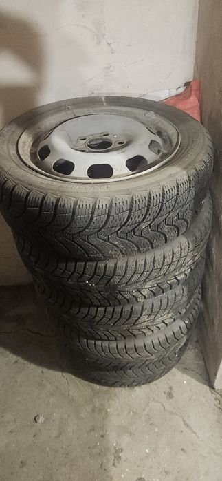 195/70/15 NOKIAN vinter i*cept