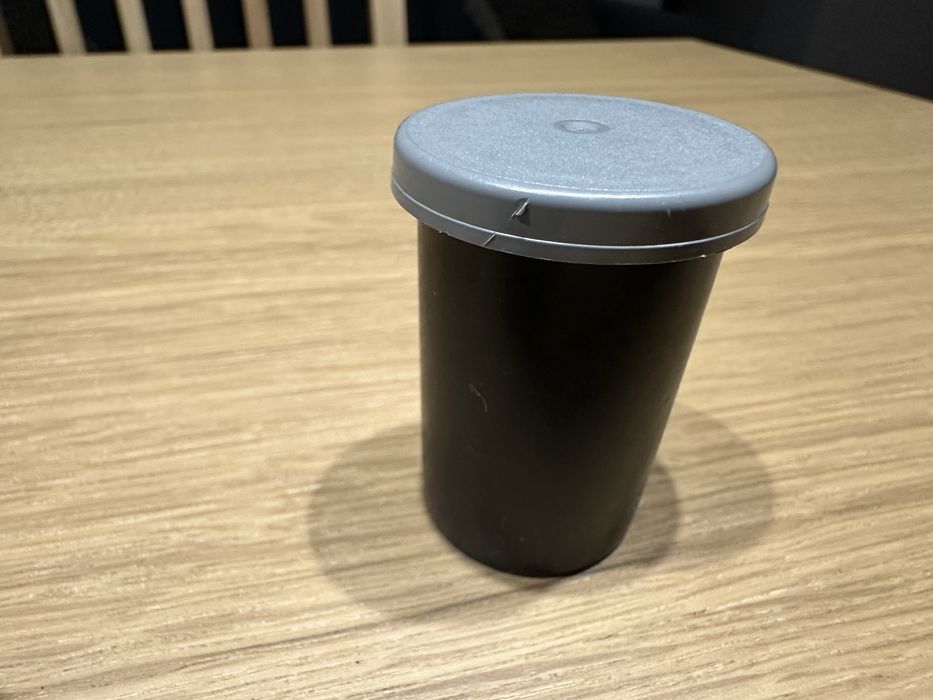 #Aparat #fotograficzny #Kodak KB12 + pudelko po kliszy