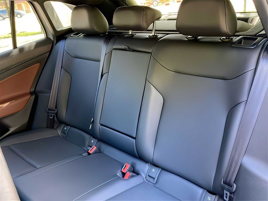 Volkswagen ID.4      2022