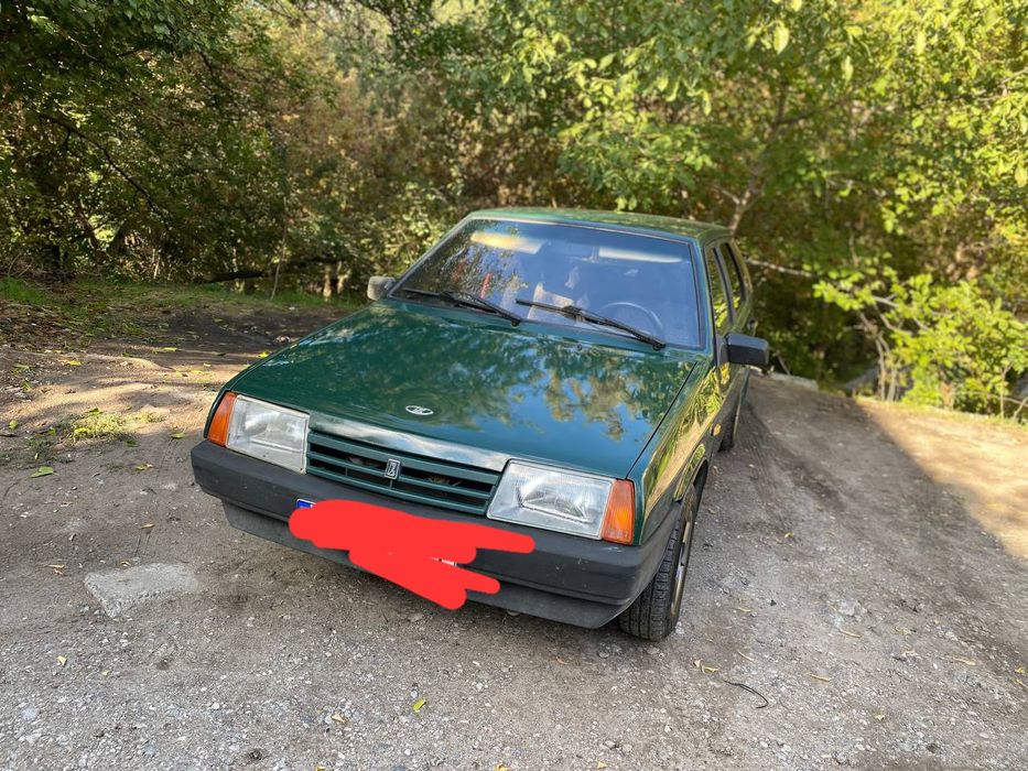 ВАЗ 21093  1996 года