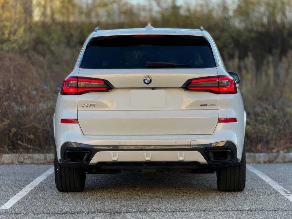 BMW X5 xDrive40i      2022