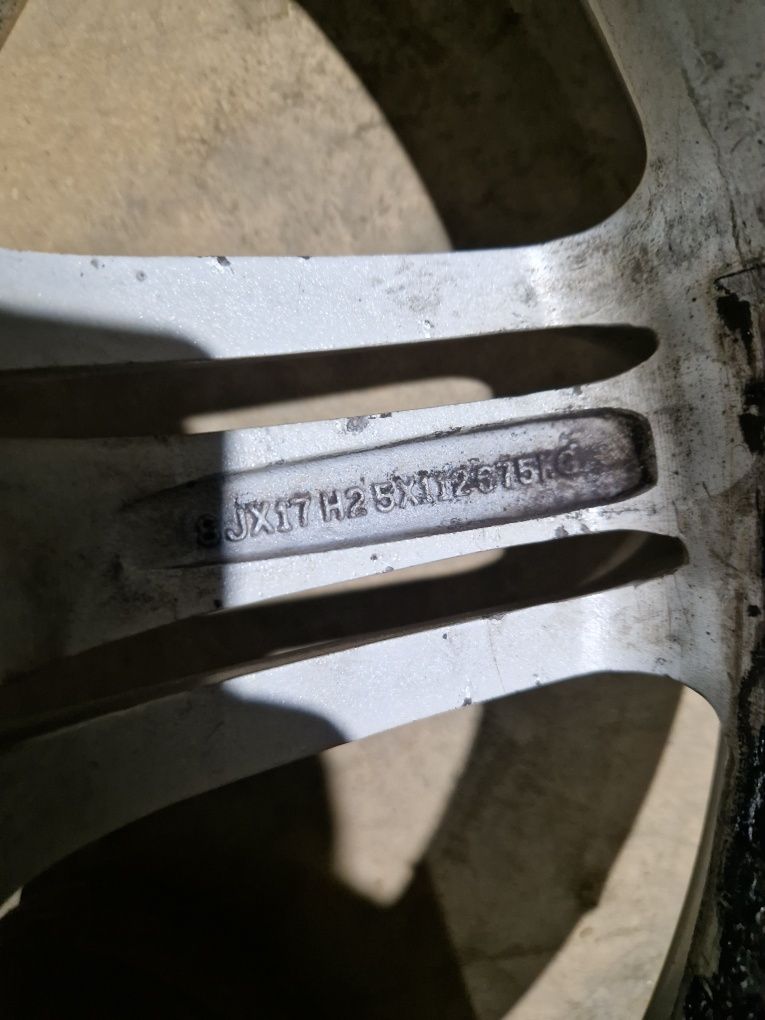 Диски Audi,vw,Skoda r17,5*112,dia66.6,et39,Go Avto Terminal
