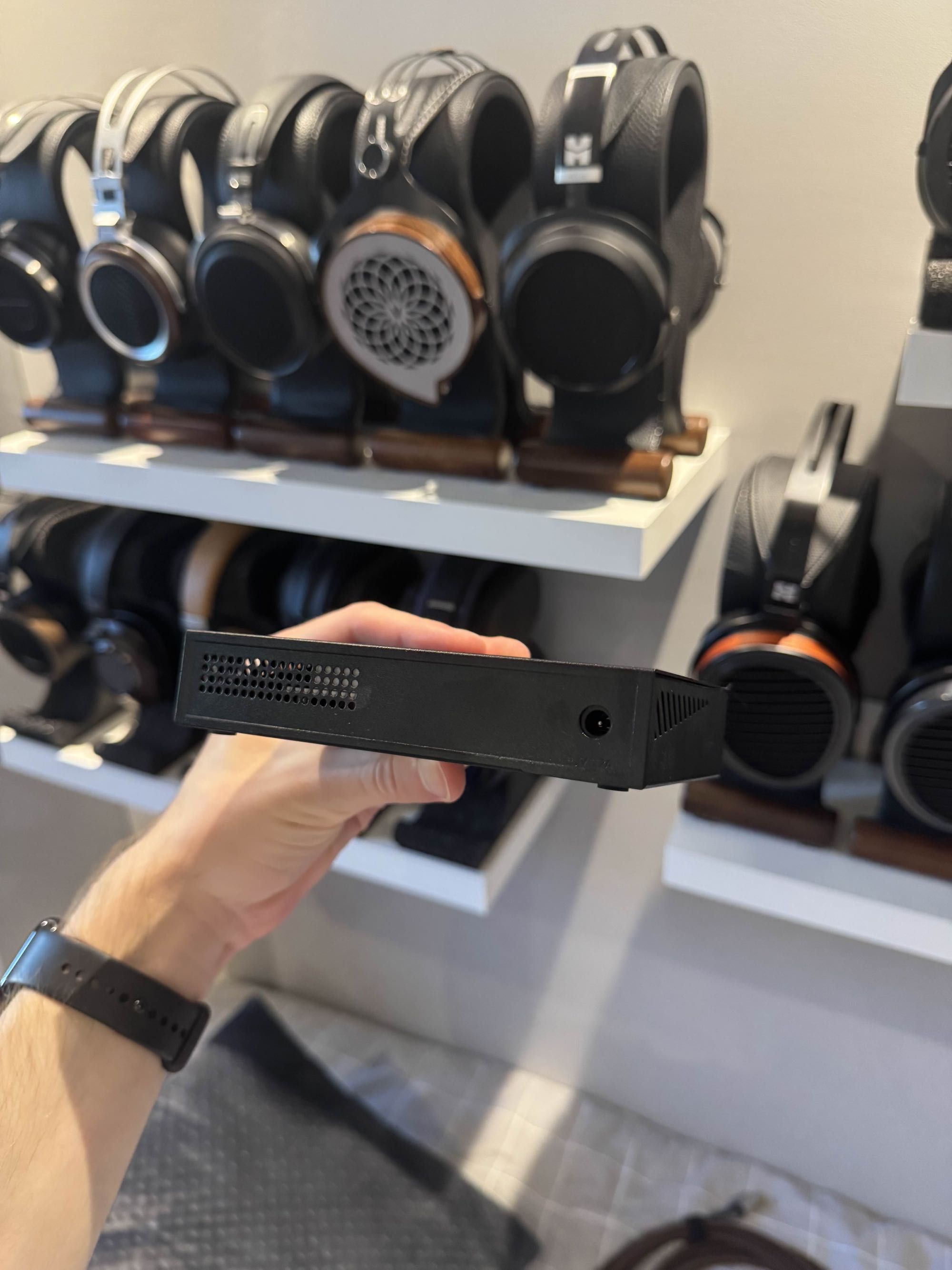 Switch sieciowy Asustor ASW205T | 2.5Gbps – superszybka sieć