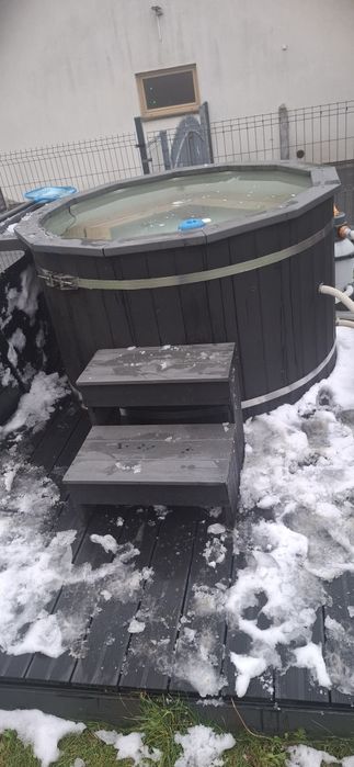 Balia ogrodowa z wkładem piecem i tarasem