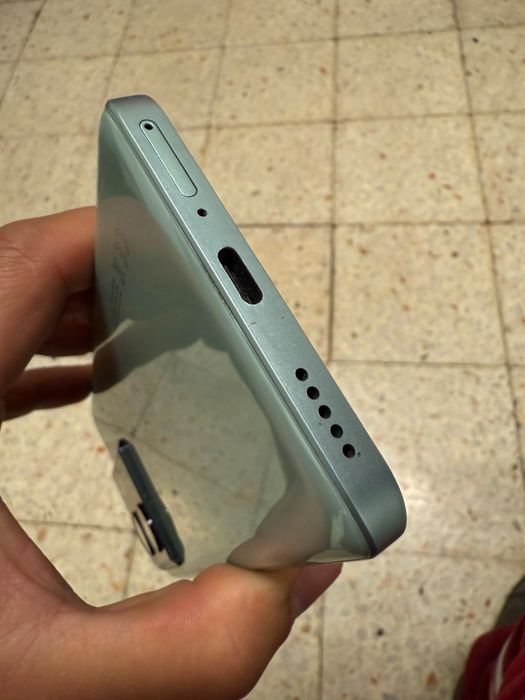 Xiaomi 13T como novo