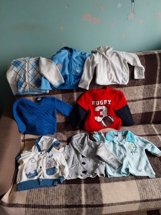Bluzy 8 sztuk r.74