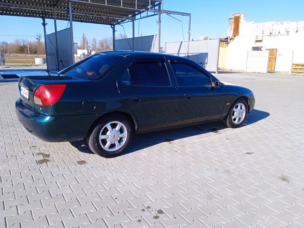 Ford Mondeo 2 Г/Б