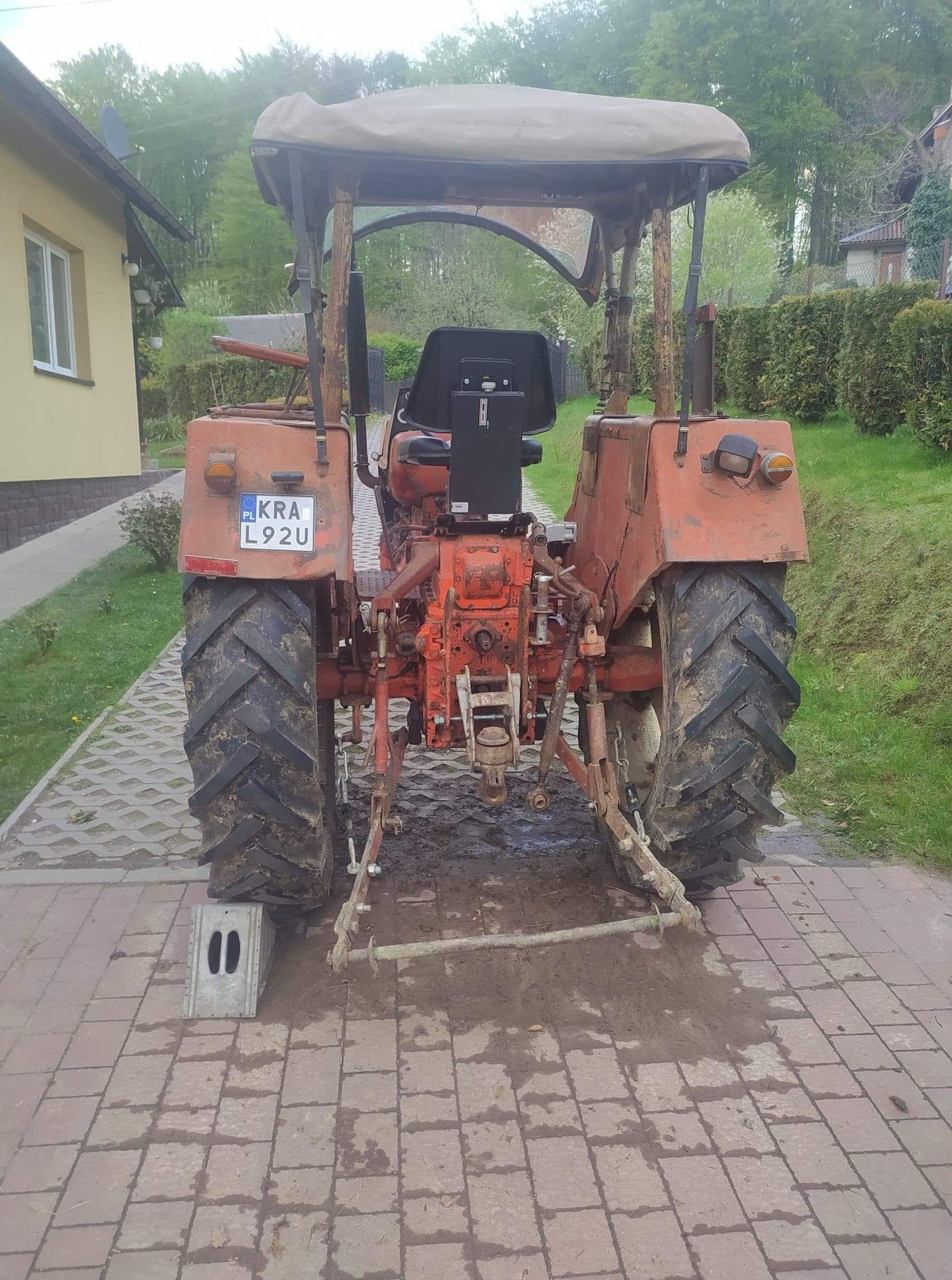 Sprzedam traktor ciągnik rolniczy Renault,c330,c360,nowe opony !