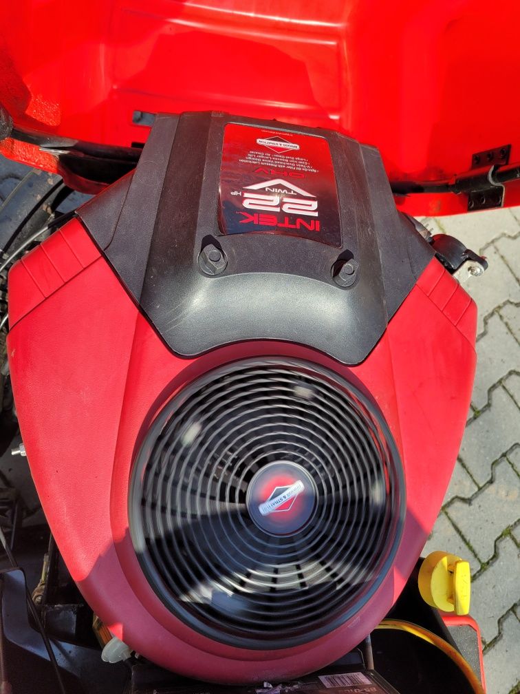 Traktor kosiarka Gardenstar 22HP Pompa Oleju kosz