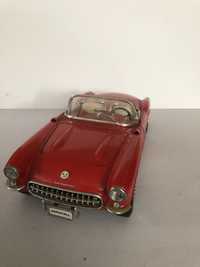 Chevrolet Corvette(1957) burago 1/18