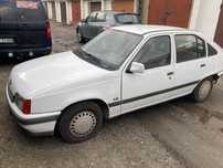 Opel Kadett 1.4 benzyna