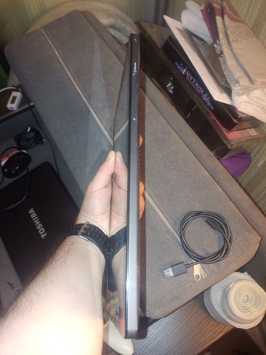 Ноутбук samsung xe700t1a-a09us i5 2gen 4gb 128ssd bat 4 h