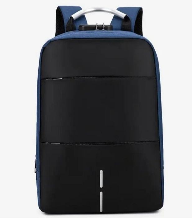 Якісний чоловічий рюкзак.